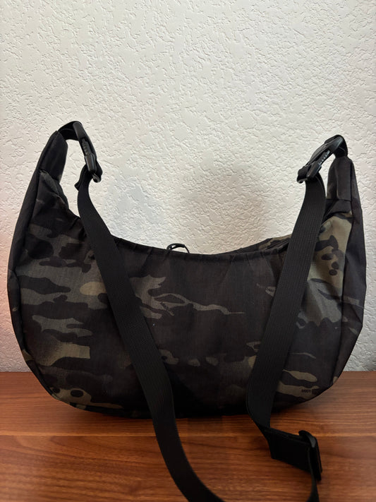 Crossbody Crescent Bag - X-Pac X50 Multicam Black